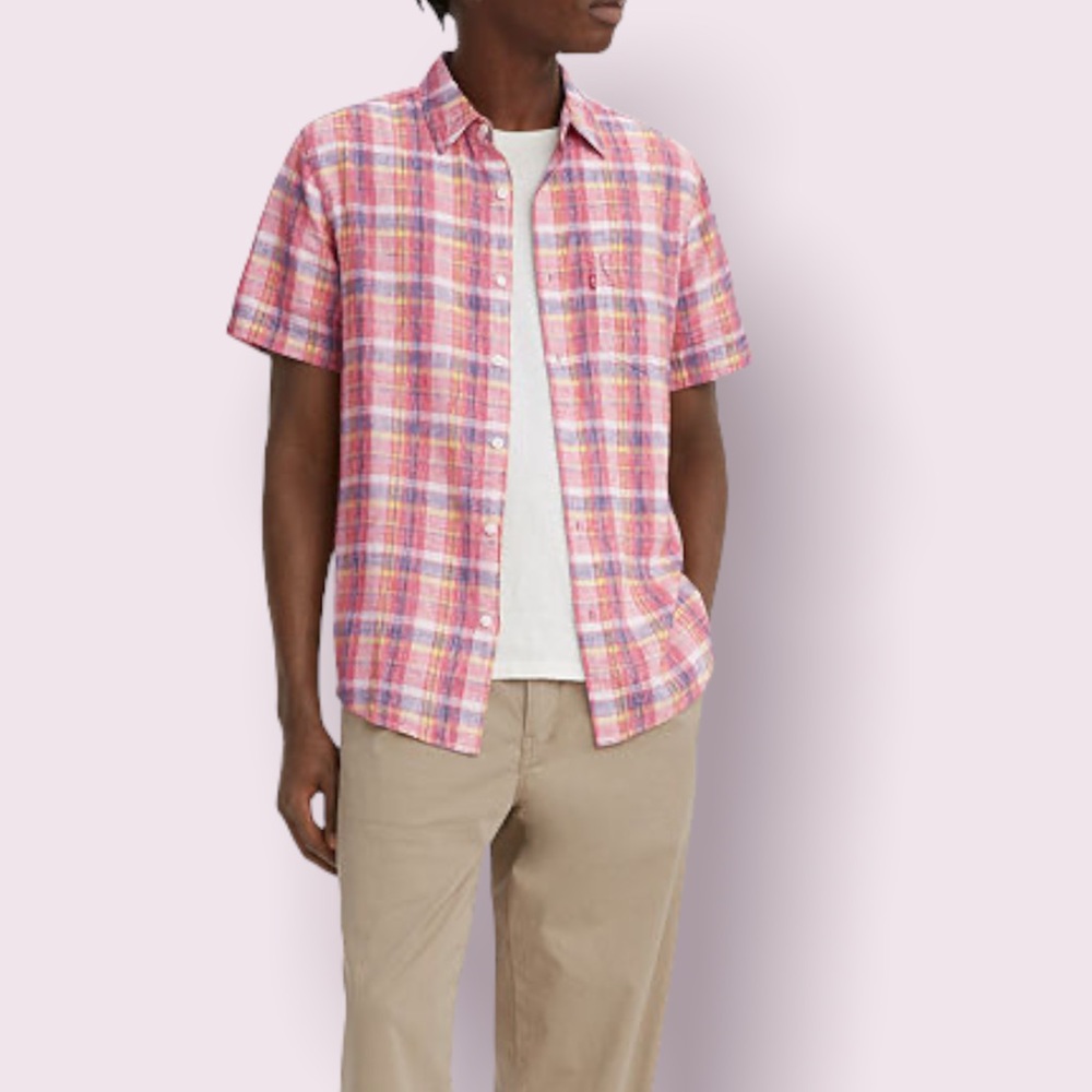 NWT Levi’s button down short sleeve shirt